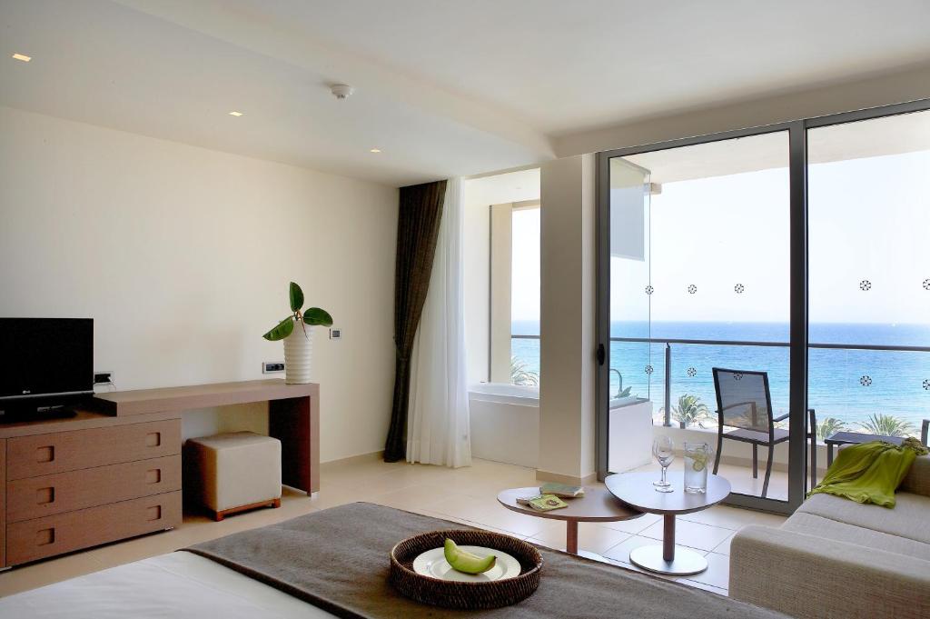 Hotel The Ixian Grand and All Suites Adults Only Hotel, Griechenland, Ixia. Großes 2